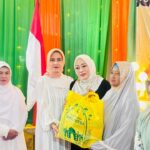 Pererat Silaturahmi di Bulan Ramadan, DWP Kotabaru Gelar Pertemuan dan Berbagi Bansos IMG-20260310-WA0053