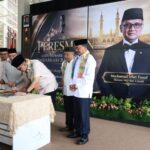 Menteri Haji Resmikan Gedung Asrama Haji Kelas I Banjarmasin, Dorong Optimalisasi Aset untuk Tingkatkan Layanan b320841a-6cd9-4474-9a3d-6af5abb357b5-768x512
